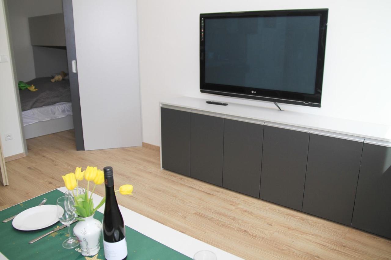 Velovino Apartman Mikulov Kültér fotó